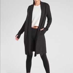 Athleta Canopy Wrap in Nirvana